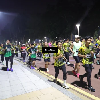 Runner Photo 6539379