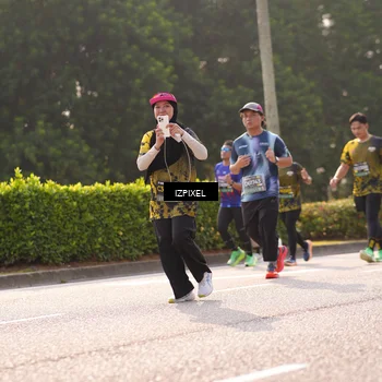 Runner Photo 6539387
