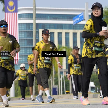 Runner Photo 6539388