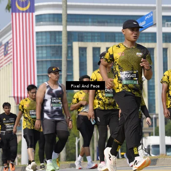 Runner Photo 6539405