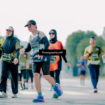 Runner Photo 6539415