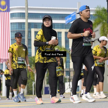 Runner Photo 6539416