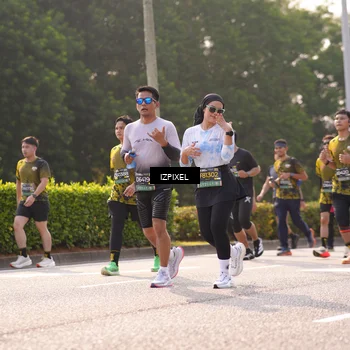 Runner Photo 6539429