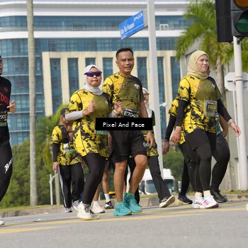 Runner Photo 6539432