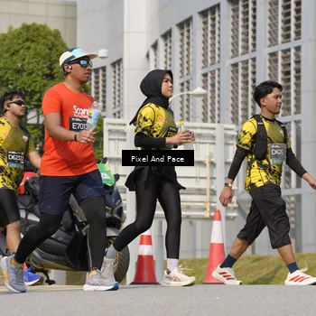 Runner Photo 6539436