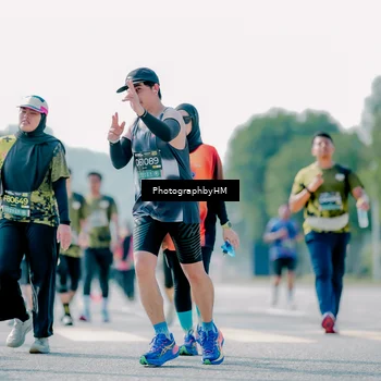 Runner Photo 6539438