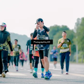 Runner Photo 6539444