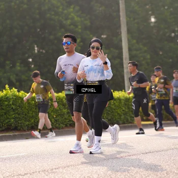 Runner Photo 6539457