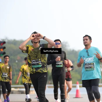 Runner Photo 6539459