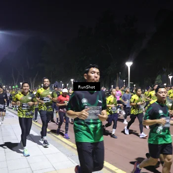Runner Photo 6539476