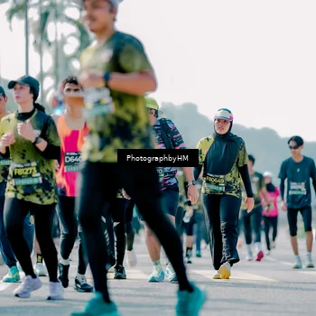Runner Photo 6539494