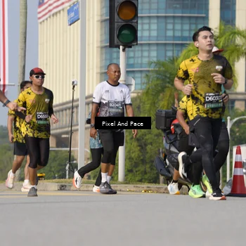 Runner Photo 6539504