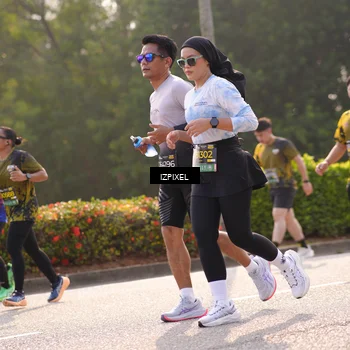 Runner Photo 6539505