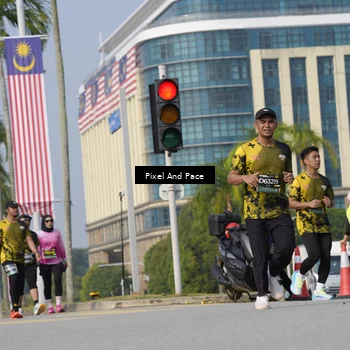 Runner Photo 6539539