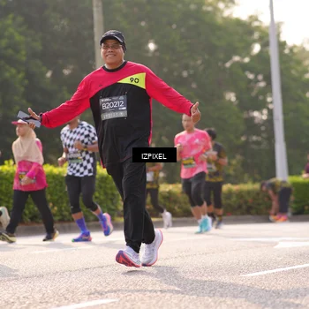 Runner Photo 6539540