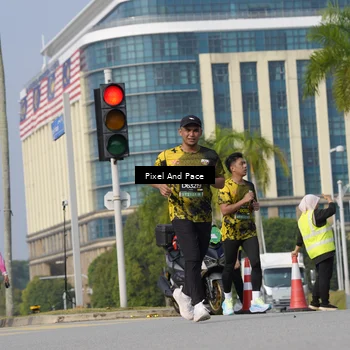 Runner Photo 6539541