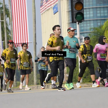 Runner Photo 6539566
