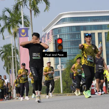 Runner Photo 6539574