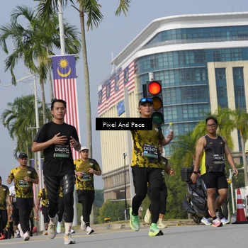 Runner Photo 6539591
