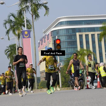 Runner Photo 6539594