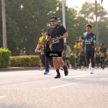 Runner Photo 6539602