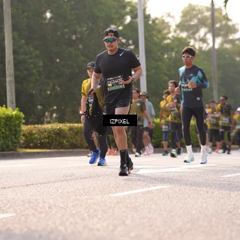 Runner Photo 6539606