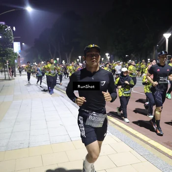 Runner Photo 6539614