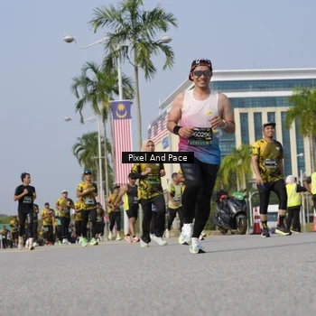 Runner Photo 6539628