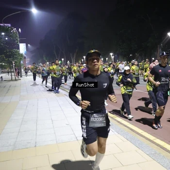 Runner Photo 6539635