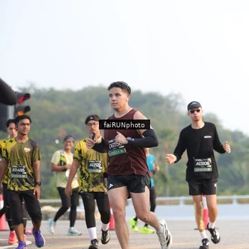 Runner Photo 6539639