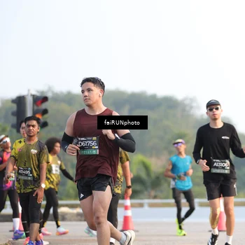 Runner Photo 6539645