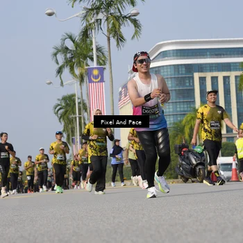 Runner Photo 6539653