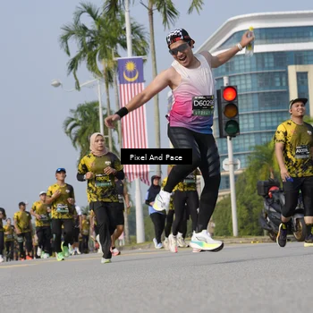 Runner Photo 6539663