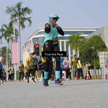 Runner Photo 6539682