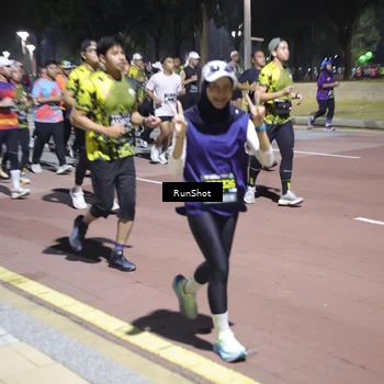 Runner Photo 6539687
