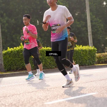 Runner Photo 6539688