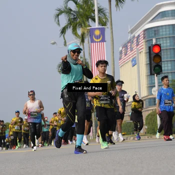 Runner Photo 6539713