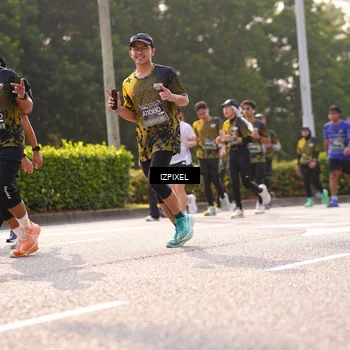 Runner Photo 6539751