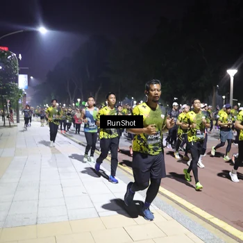 Runner Photo 6539754