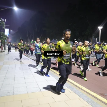 Runner Photo 6539768
