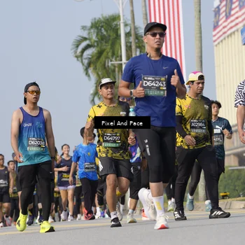 Runner Photo 6539777