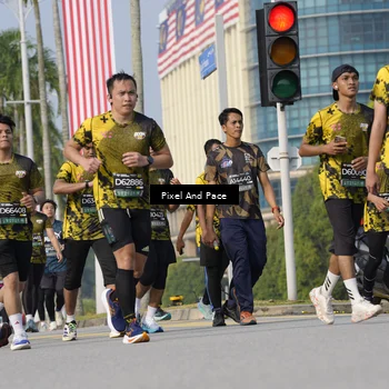 Runner Photo 6539798
