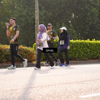 Runner Photo 6539800