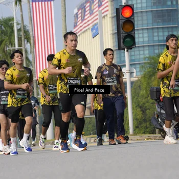 Runner Photo 6539812