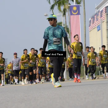 Runner Photo 6539820