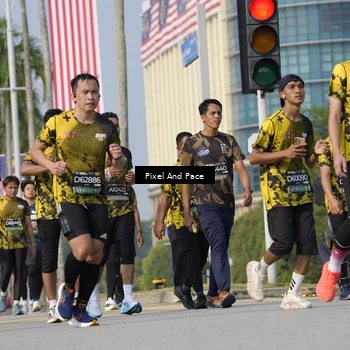 Runner Photo 6539823
