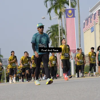 Runner Photo 6539828