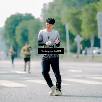 Runner Photo 6539855