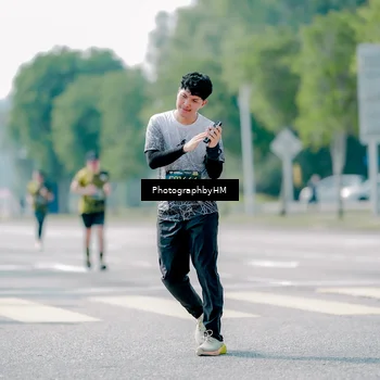 Runner Photo 6539860