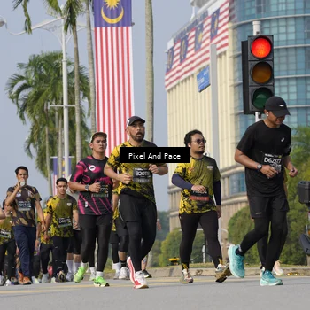 Runner Photo 6539867